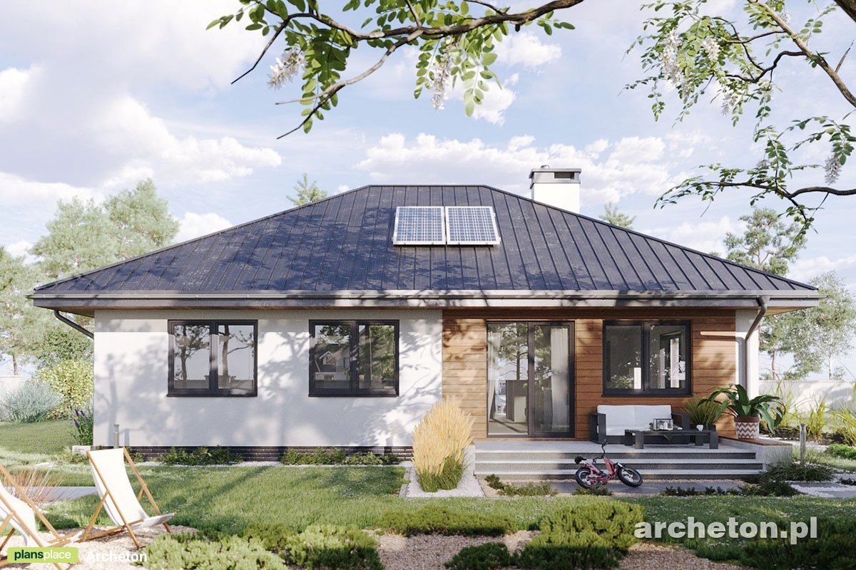 European Plan with Fireplace in center of House and Hip Roof