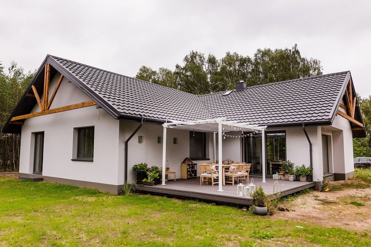 Home Plan with Fireplace in Family Room and Large Deck