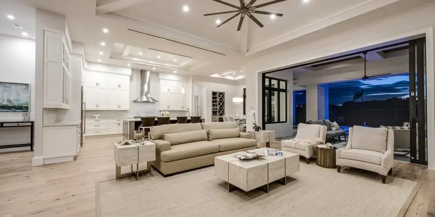 Proiect de casa parter 65 m²: 4 Dormitoare, 6 Bai, Bucatarie deschisa, Garaj