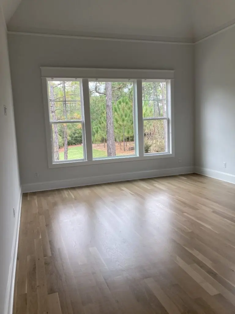 Interior 12 – Proiect de casa parter cu mansardă 313 m²: 3 Dormitoare, Birou, 4 Bai, Bucatarie deschisa, Garaj — 90504R