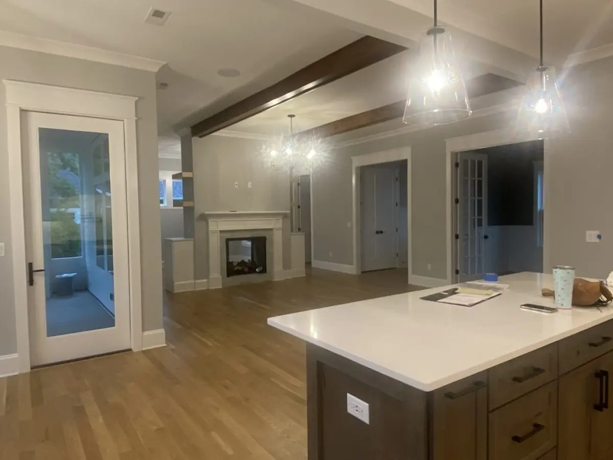 Interior 12 – Proiect de casa parter cu mansardă 238 m²: 2 Dormitoare, 4 Bai, Bucatarie deschisa, Garaj — 55939R