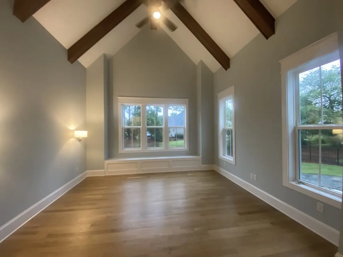 Interior 11 – Proiect de casa parter cu mansardă 238 m²: 2 Dormitoare, 4 Bai, Bucatarie deschisa, Garaj — 55939R