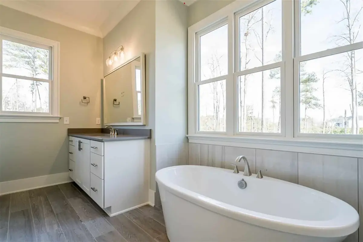 Proiect de casa parter cu mansardă 346 m²: 4 Dormitoare, 5 Bai, Bucatarie deschisa, Garaj