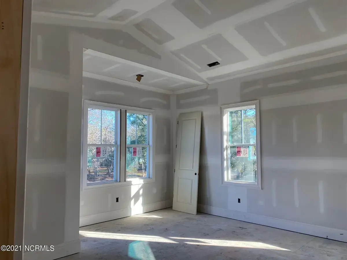 Interior 10 – Proiect de casa cu etaj 197 m²: 4 Dormitoare, 4 Bai, Bucatarie deschisa, Garaj — 78787R