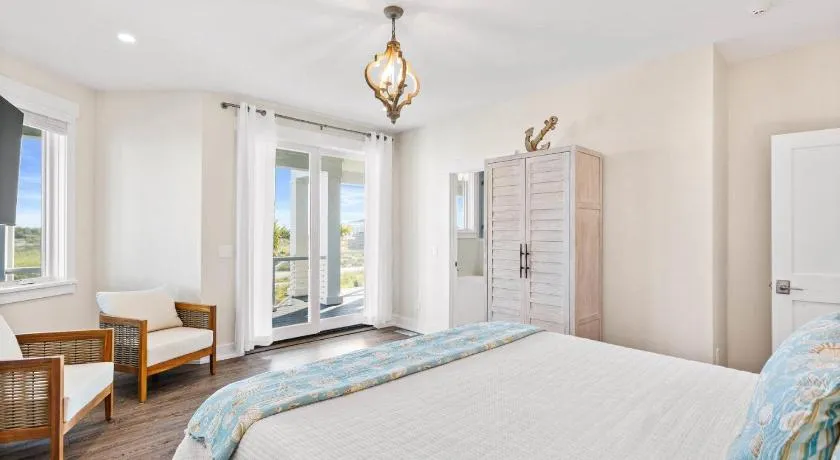 Interior 19 – Proiect de casa cu 2 etaje 275 m²: 4 Dormitoare, 6 Bai, Bucatarie deschisa, Garaj — 74147R