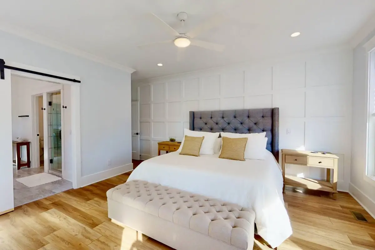Interior 15 – Proiect de casa cu 2 etaje 281 m²: 5 Dormitoare, 5 Bai, Bucatarie deschisa, fara Garaj — 13197R