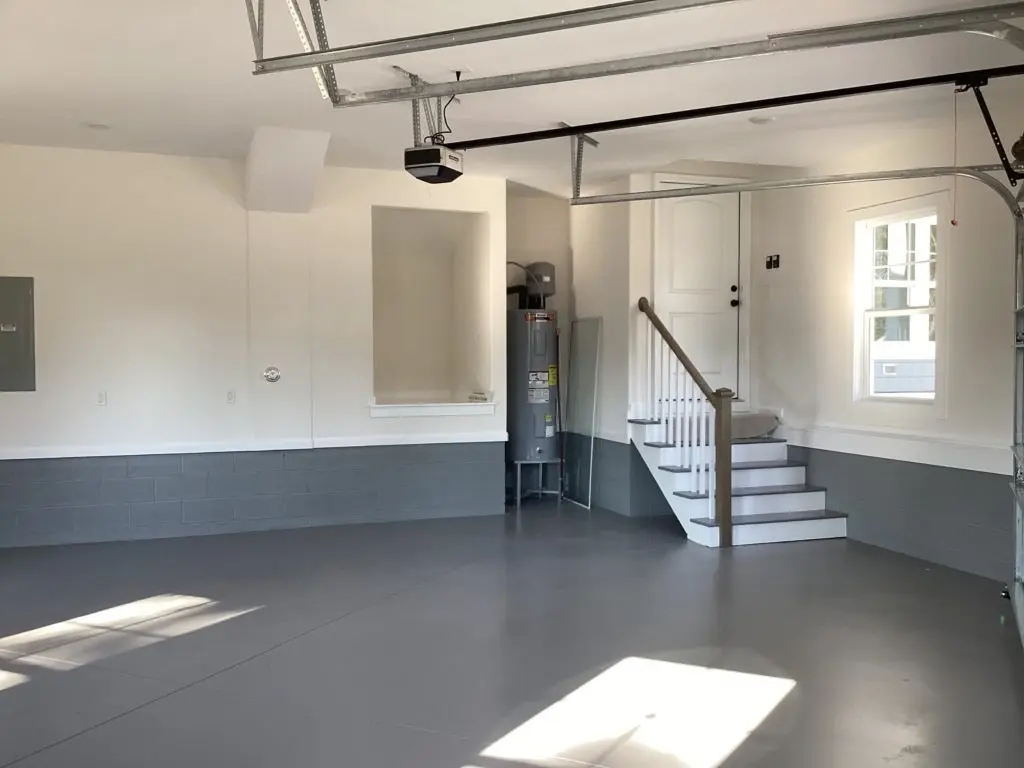 Interior 12 – Proiect de casa parter cu mansardă 302 m²: 4 Dormitoare, 4 Bai, Bucatarie deschisa, Garaj — 65567R