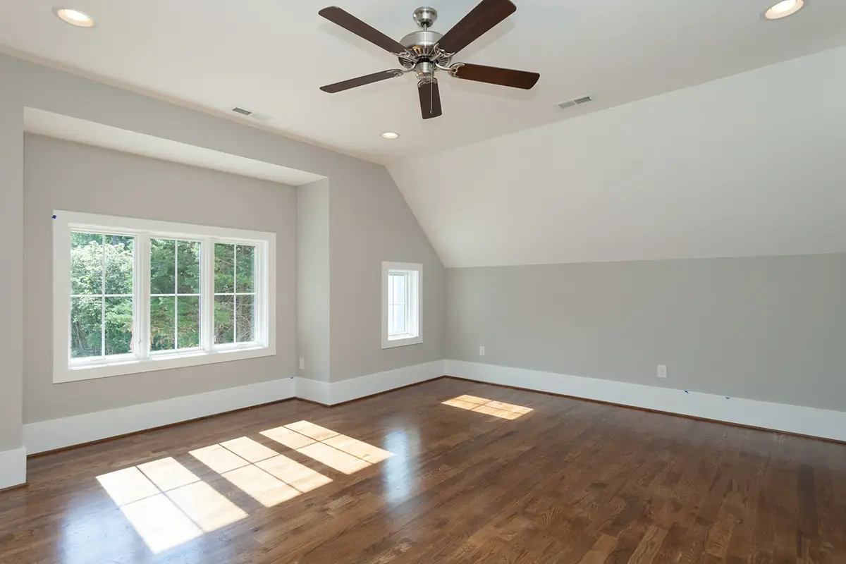 Interior 12 – Proiect de casa cu etaj 293 m²: 3 Dormitoare, Birou, 4 Bai, Bucatarie deschisa, Garaj — 21252R