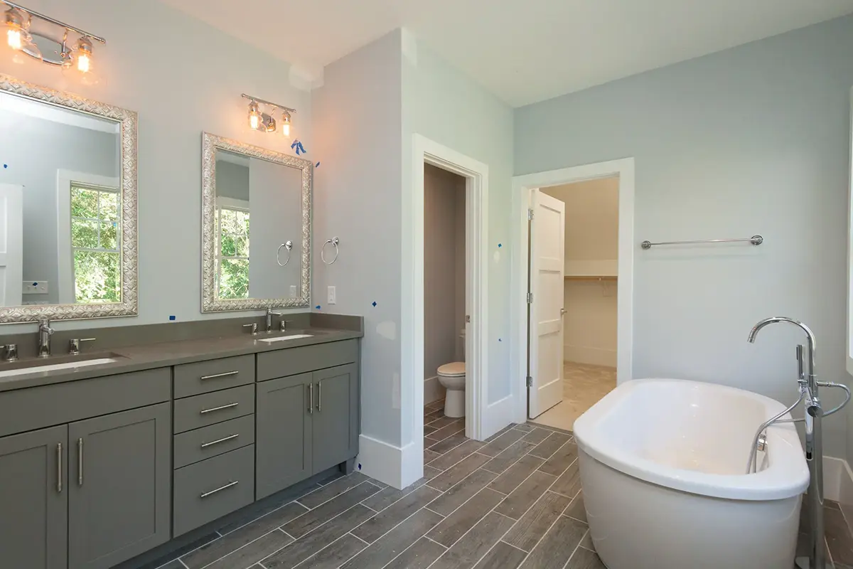 Interior 11 – Proiect de casa cu etaj 293 m²: 3 Dormitoare, Birou, 4 Bai, Bucatarie deschisa, Garaj — 21252R