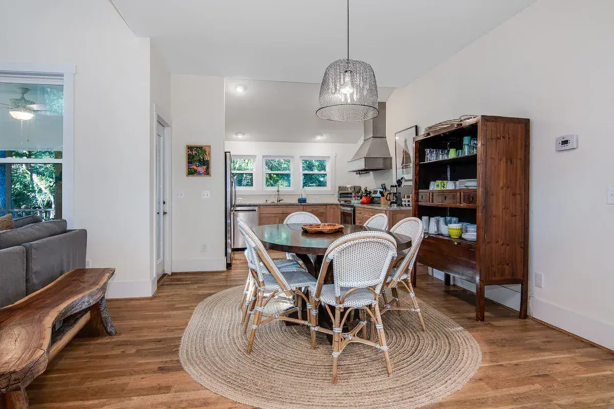 Interior 14 – Proiect de casa cu etaj 158 m²: 4 Dormitoare, Birou, 4 Bai, Bucatarie deschisa, Garaj — 78159R