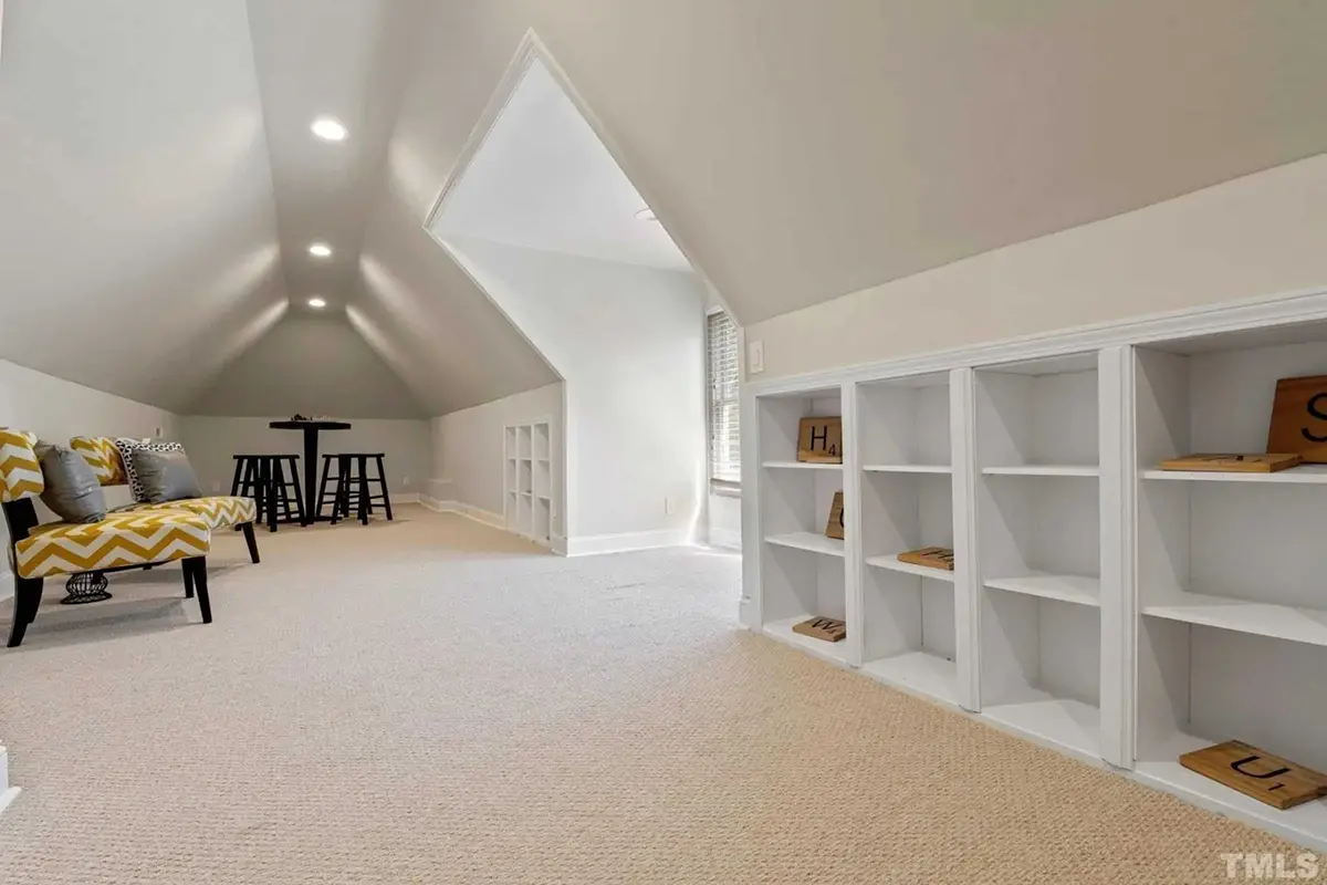 Interior 11 – Proiect de casa cu etaj 399 m², 4 Dormitoare — 88919R