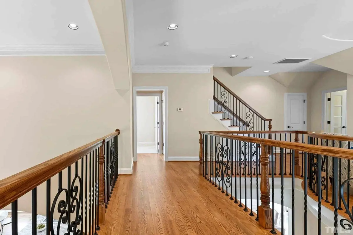 Interior 14 – Proiect de casa cu etaj 399 m², 4 Dormitoare — 88919R