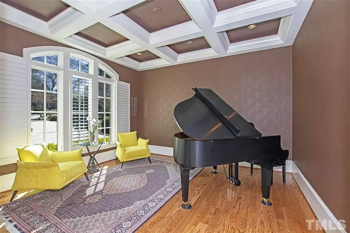 Interior 8 – Proiect de casa cu etaj 530 m², 5 Dormitoare — 26217R