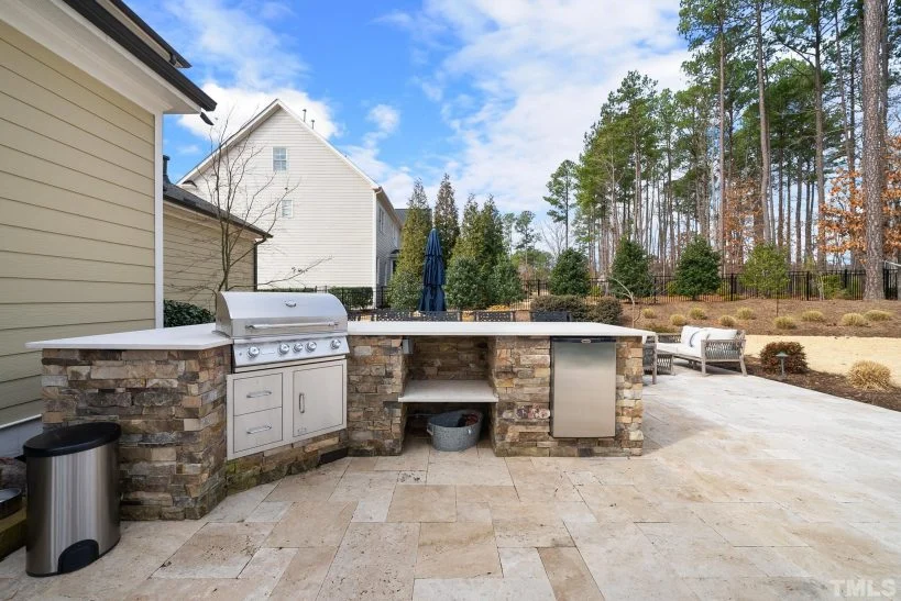 Imagini principale 9 – Proiect de casa cu etaj 454 m², 5 Dormitoare — 78053R
