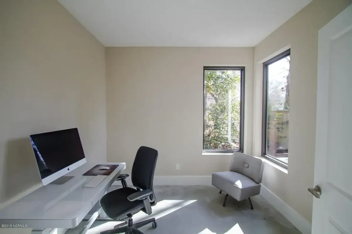 Interior 11 – Proiect de casa cu 2 etaje 351 m², 5 Dormitoare — 70598R