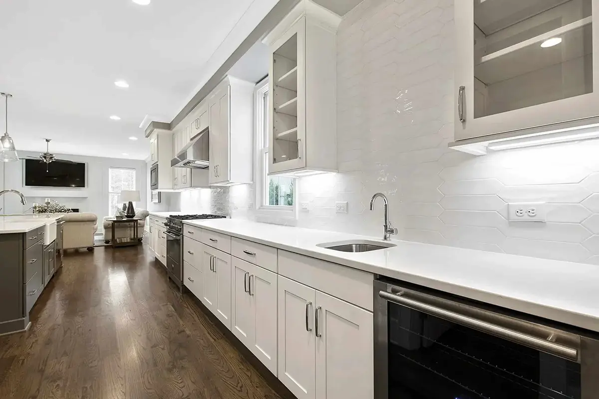 Interior 10 – Proiect de casa cu etaj 331 m², 5 Dormitoare — 96187R
