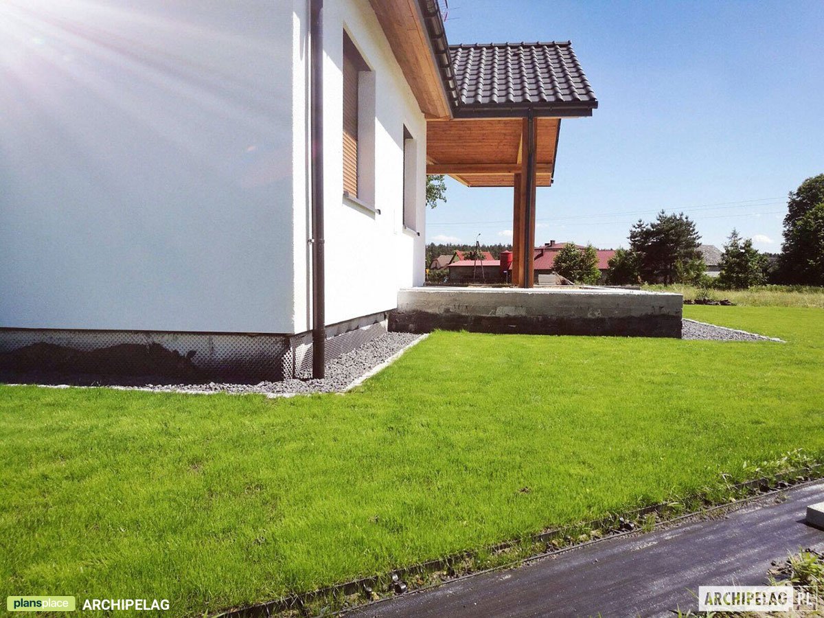 House Plan with Bonus Room and Indoor-Outdoor Fireplace